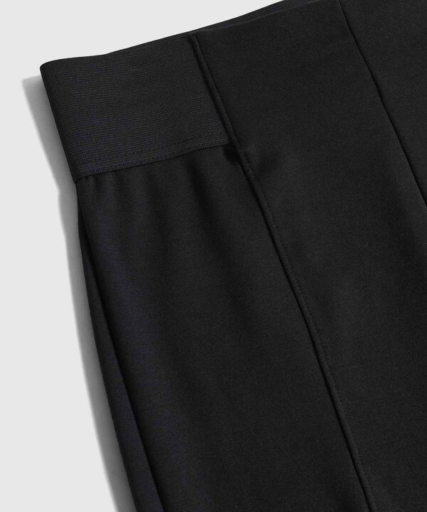 Legging Confort Costura Frontal Para Mujer image number null