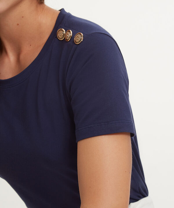 Camiseta Manga Corta Con Botones image number null