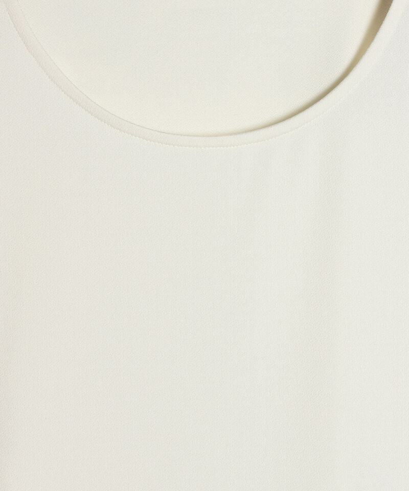 Camiseta Con Boleros