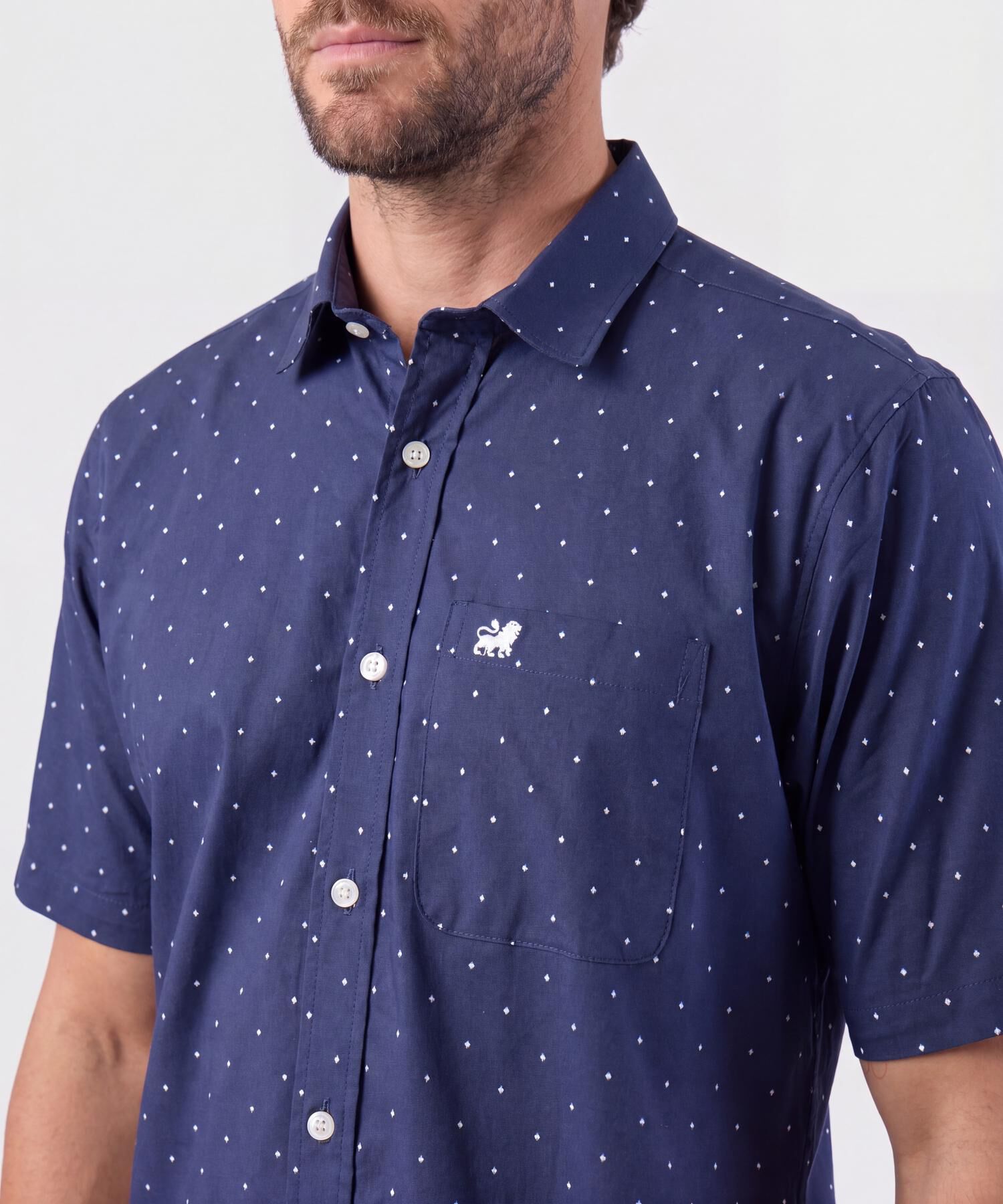 Camisa Manga Corta En Miniprints Con Bolsillo