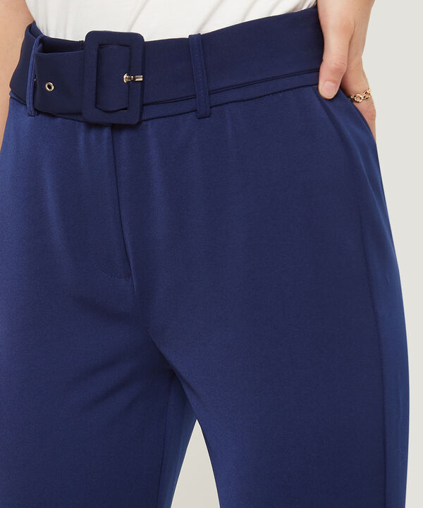 Pantalón Tobillero Con Cinturón image number null