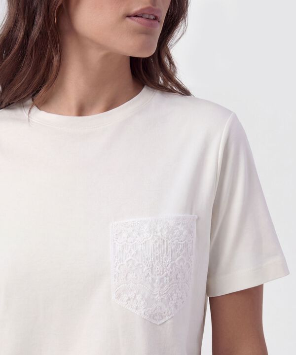 Camiseta Con Bolsillo De Encaje Para Mujer