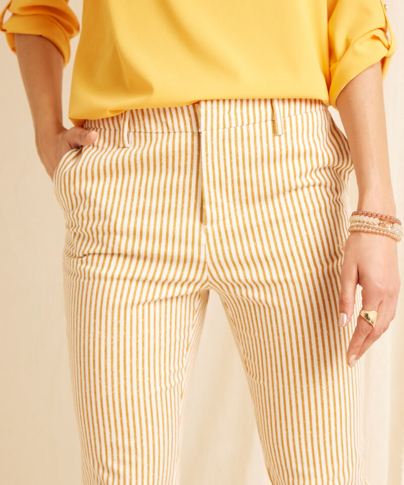 Pantalón Capri Con Bolsillos Laterales