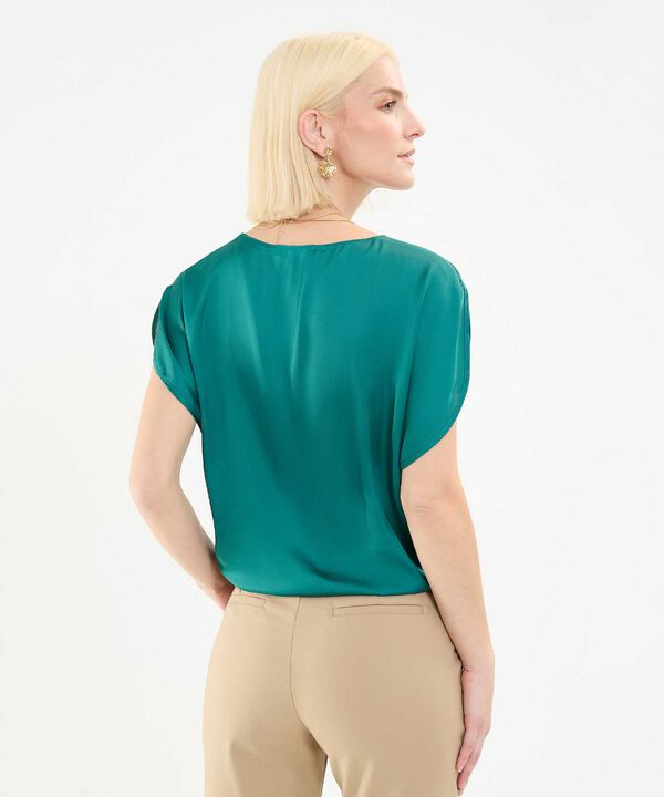 Blusa Manga Tipo Pétalo
