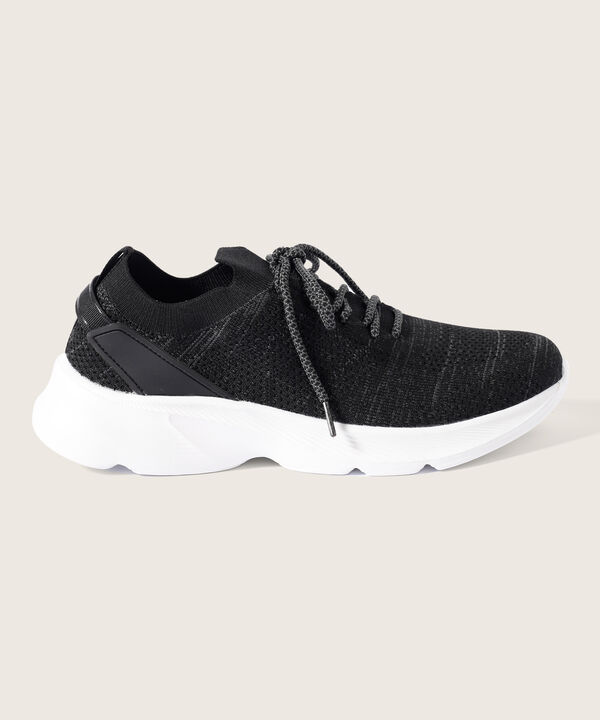 Tenis