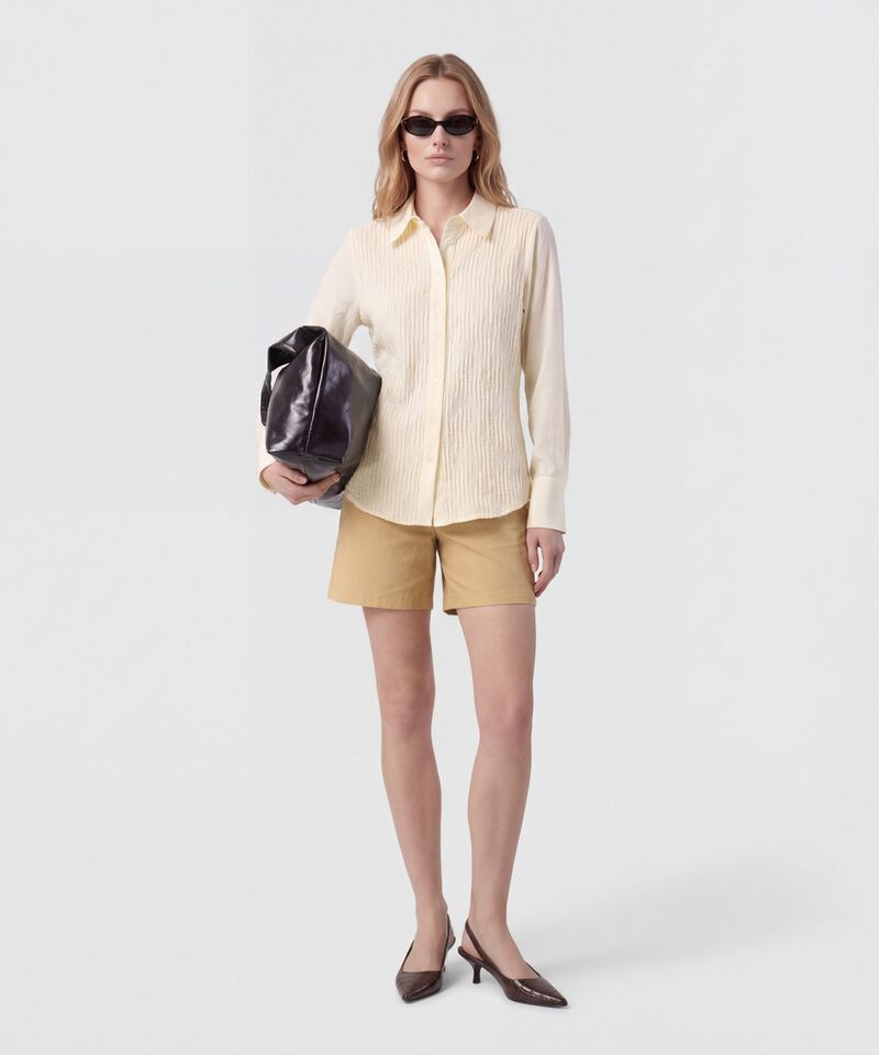 Bermuda De Tiro Alto Con Cinturon Para Mujer