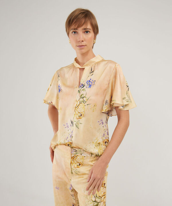 Blusa Manga Corta image number null