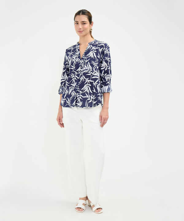 Blusa Estampada en Efecto Lino image number null