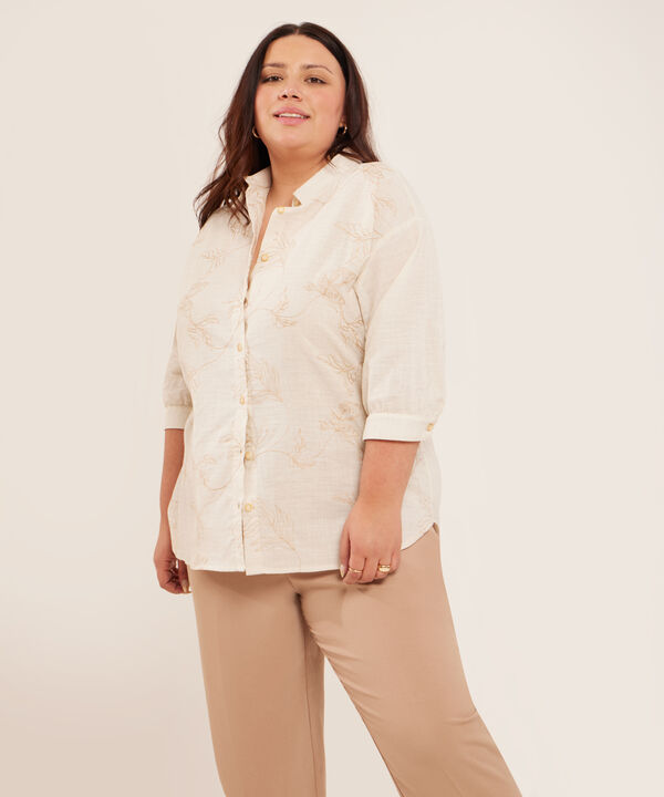 Camisa Manga 3/4 Con Bordado En Frente image number null
