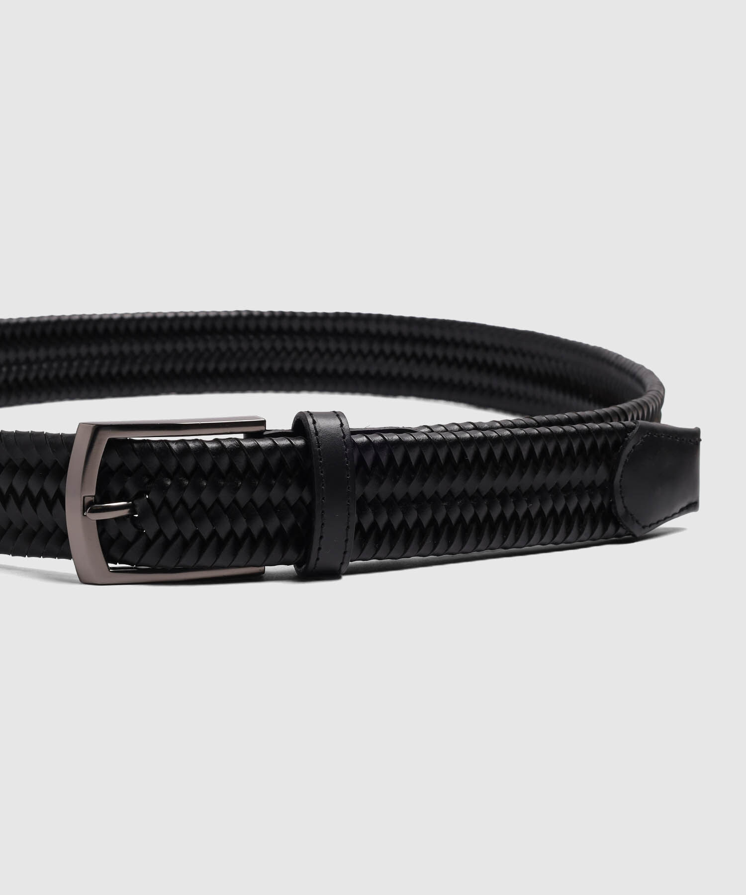 Cintur&oacute;n De Cuero Con Dise&ntilde;o Trenzado