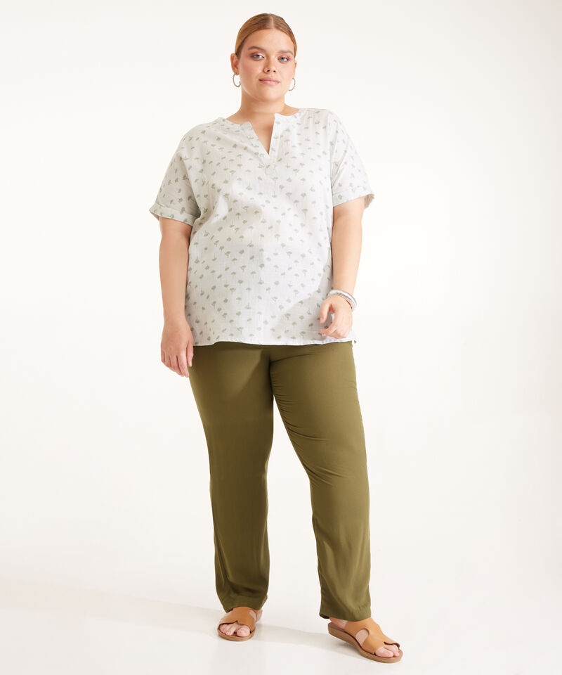 Blusa Estampada Manga Corta Con Guardapolvo, Cuello Redondo, Cuello En V Y Corte En Espalda Con Recogido Leve