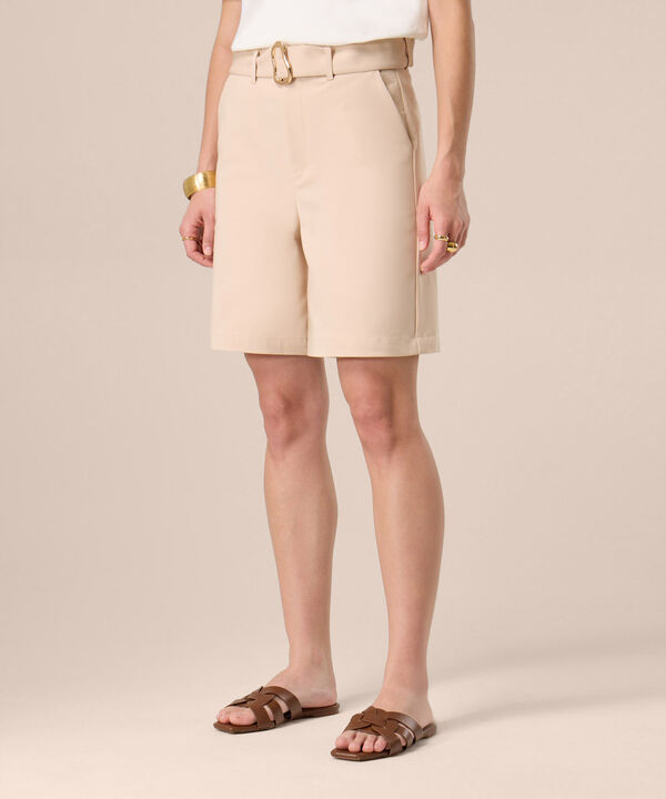 Bermuda Unicolor Con Cintur&oacute;n Para Mujer image number null