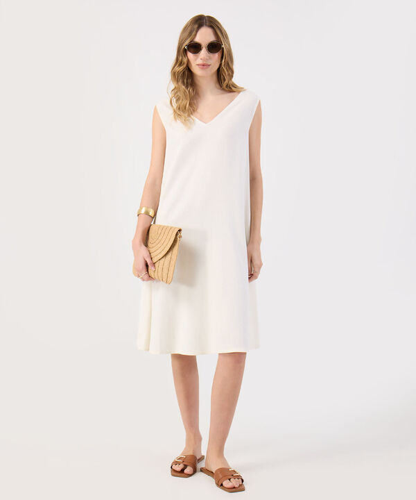 Vestido Corto Liso Mujer Escote V Sin Mangas image number null