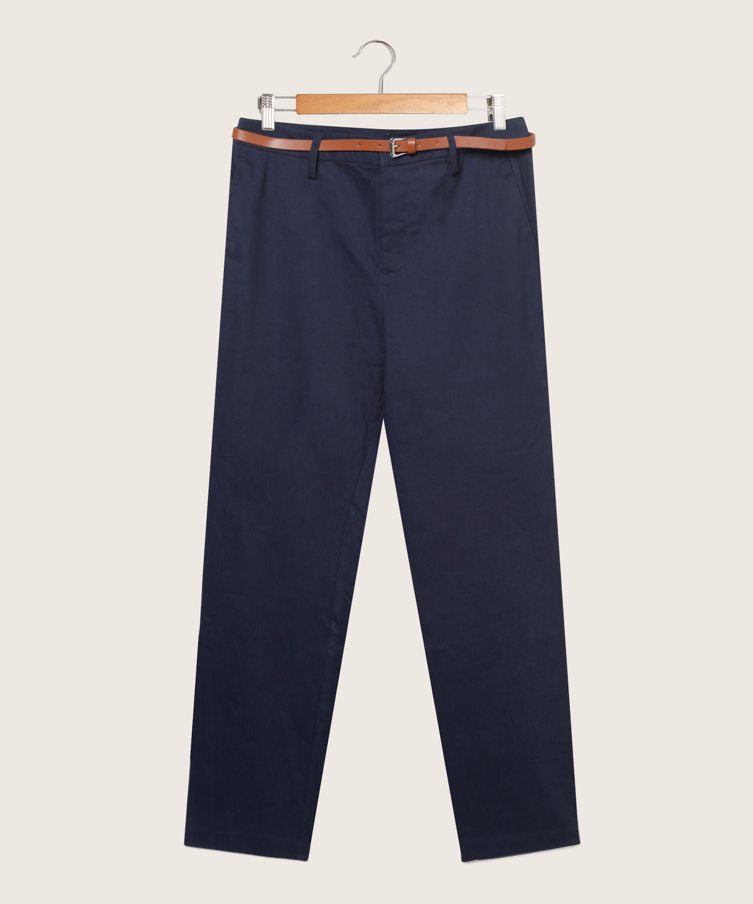 Pantalón Chino Unicolor Con Cinturón