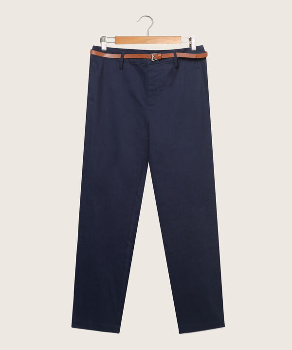 Pantalón Chino Unicolor Con Cinturón
