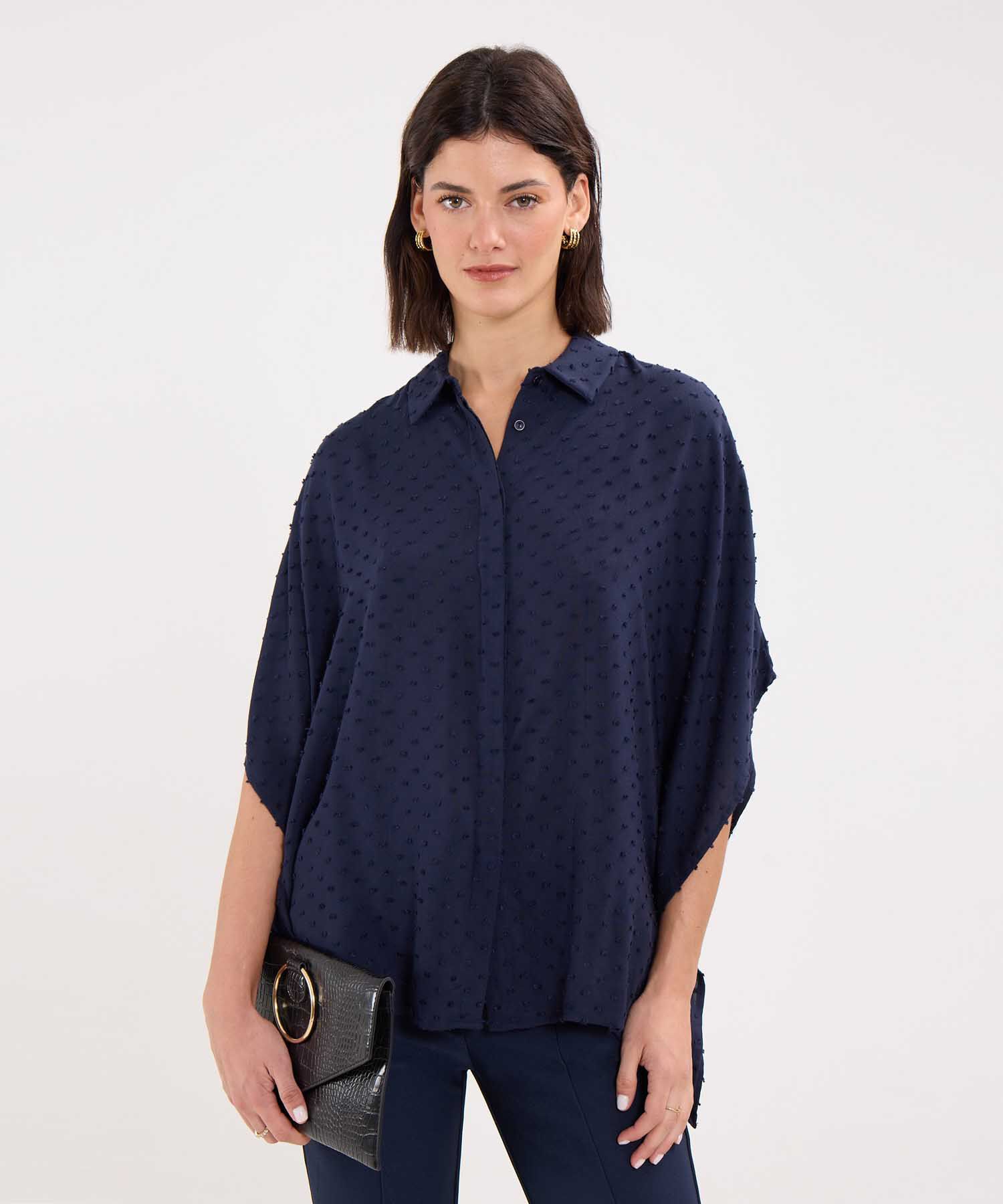 Camisa con Lunares en Tela