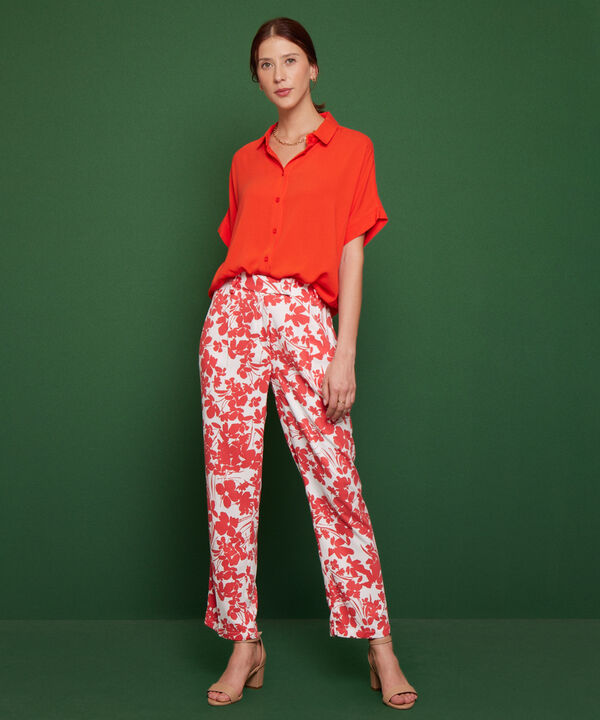 Pantalón Estampado Con Prenses image number null
