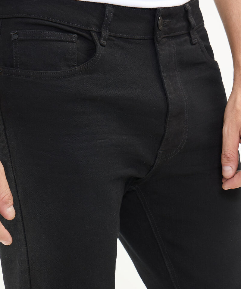 Jeans Regular Tono Negro