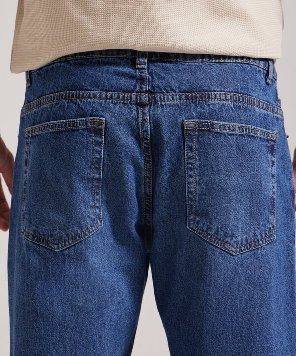 Jean Regular Tono Azul Oscuro