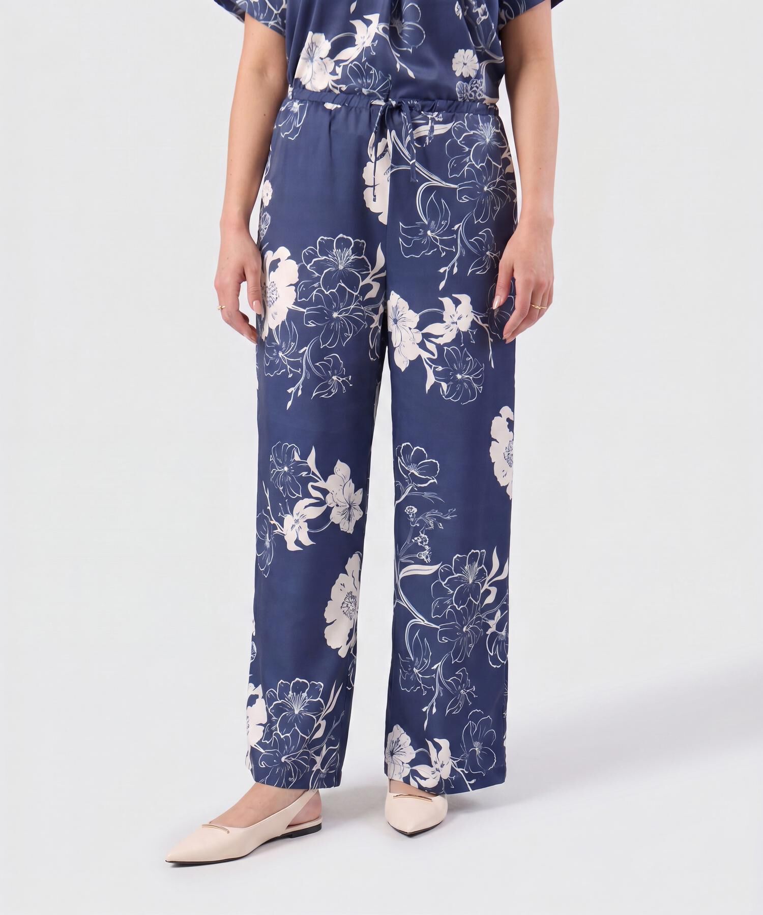 Pantal&oacute;n Fluido Con Cord&oacute;n Ajustable De Mujer