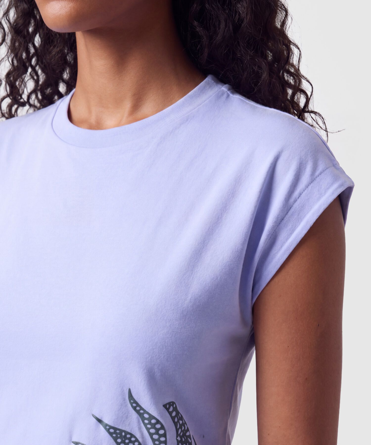 Camiseta Con Bordado Para Mujer