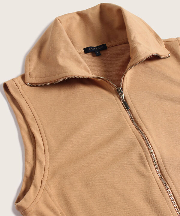 Sudadera Tres Piezas Con Bolsillos