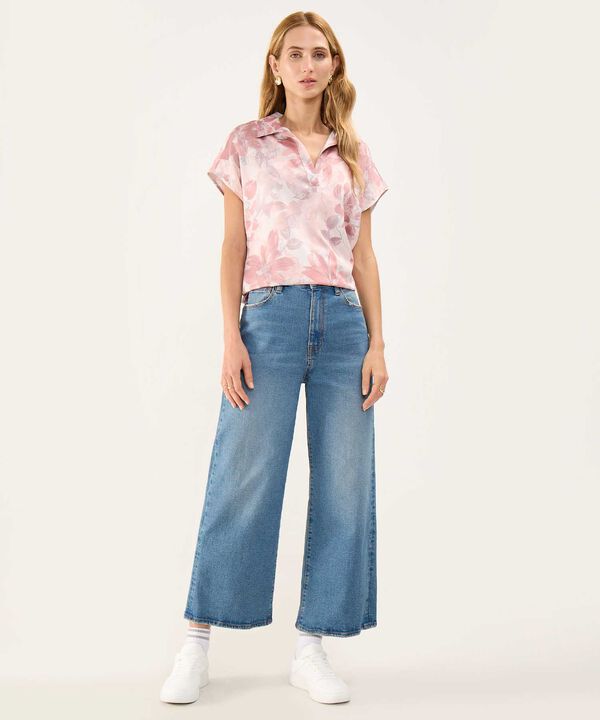 Blusa Satinada Estampada image number null
