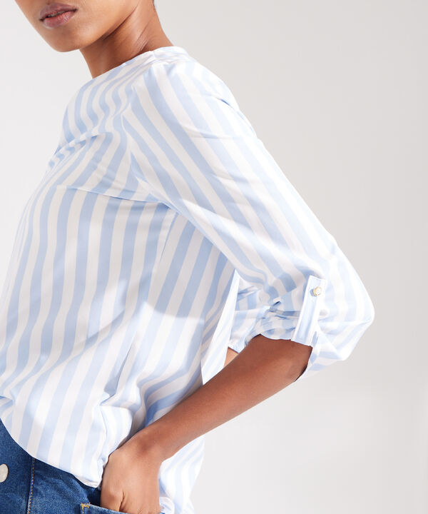 Blusa con Estampado de Mosaico image number null