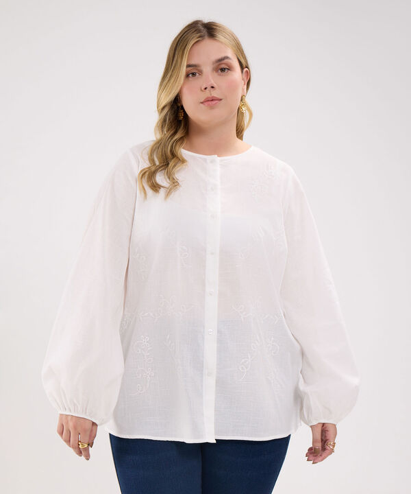 Blusa Unicolor Con Bordado Manga Bombacha image number null