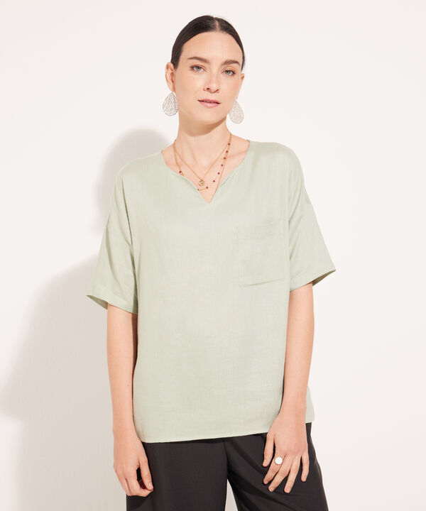 Blusa Escote Redondo Con Abertura Cola De Pato, Bolsillo, Linea Moda Verona