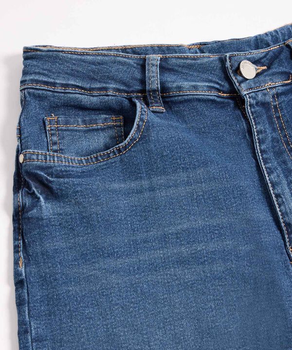 Jeans Tiro Alto De Cinco Bolsillos Para Mujer image number null