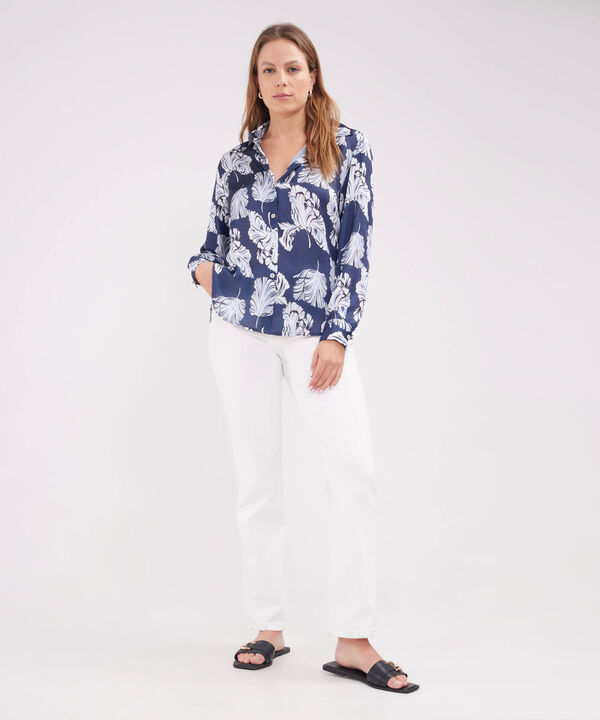 Camisa Estampada En Satin Manga Larga