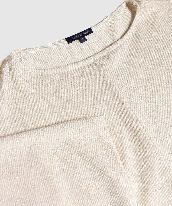 Blusa Unicolor Cuello Ojal