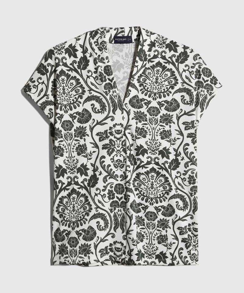 Camiseta Estampada Escote en V