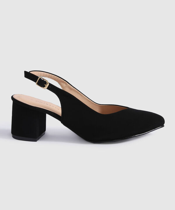 Tacones image number null
