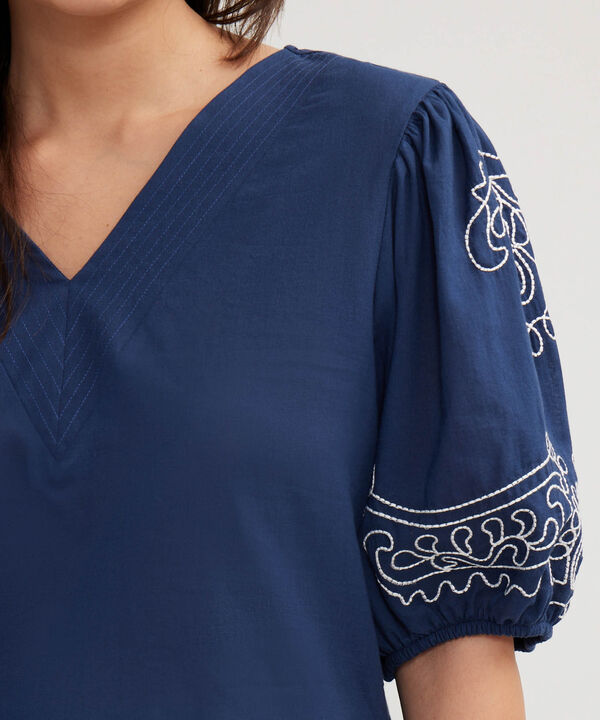 Blusa Manga Bombacha Con Bordado