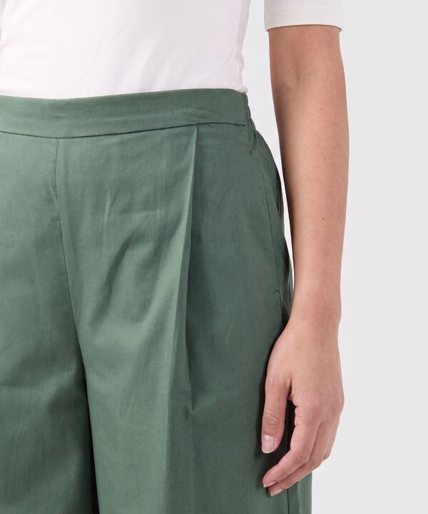 Pantal&oacute;n Amplio Mujer con Pliegues Frontales