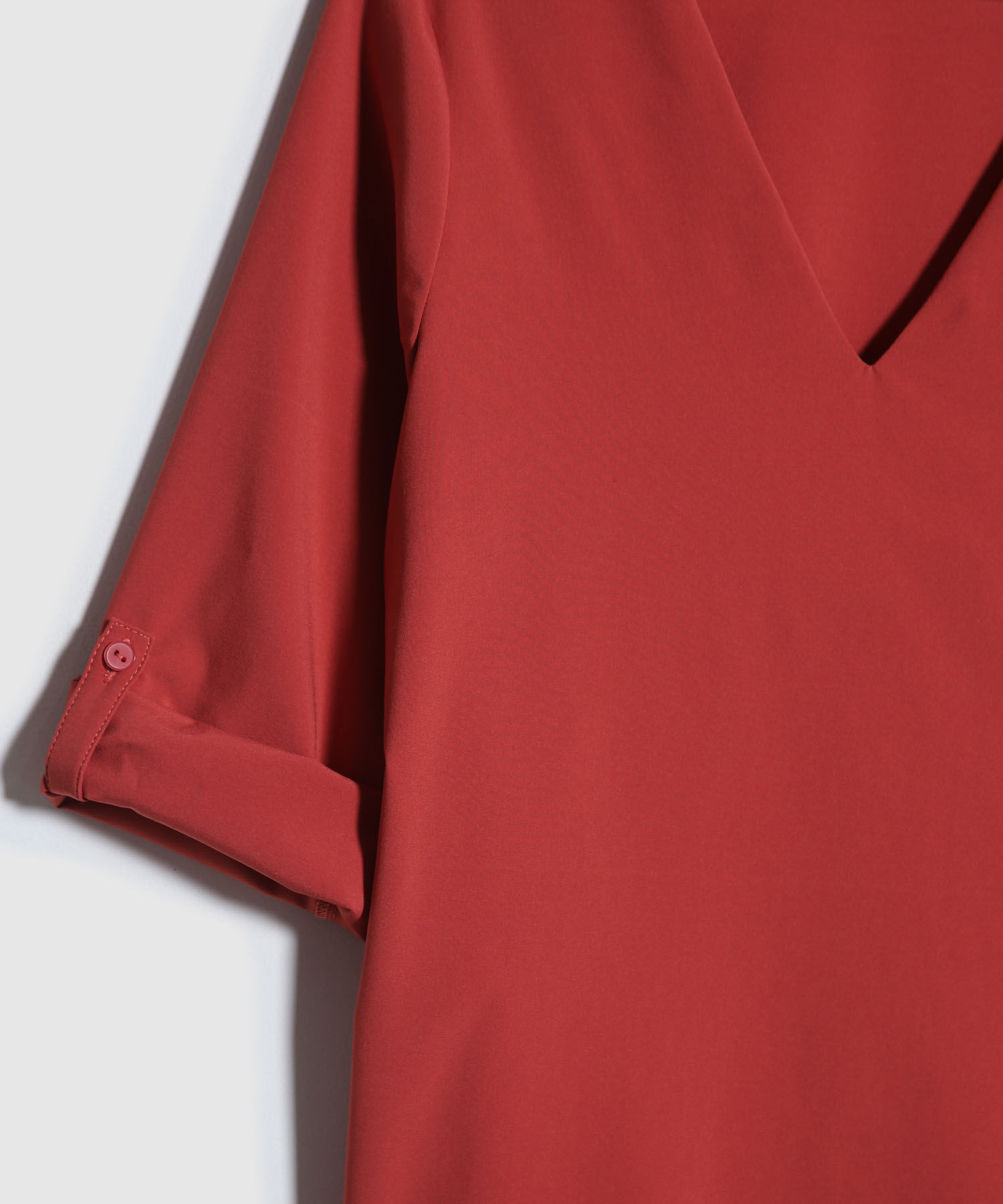Blusa Manga Tres Cuartos Unicolor Escote En V