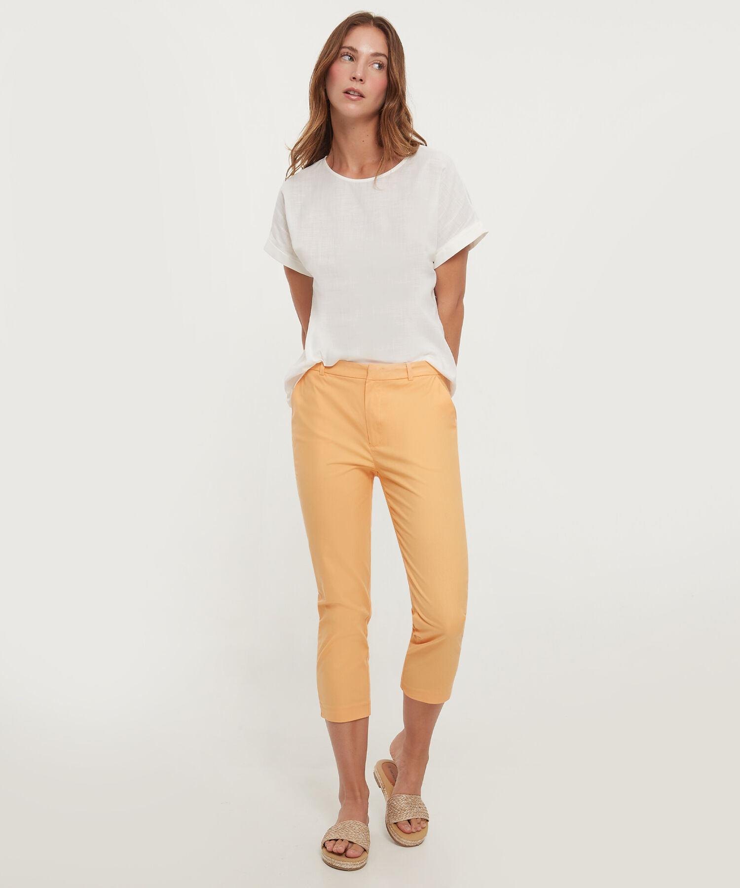 Pantalón Capri Unicolor