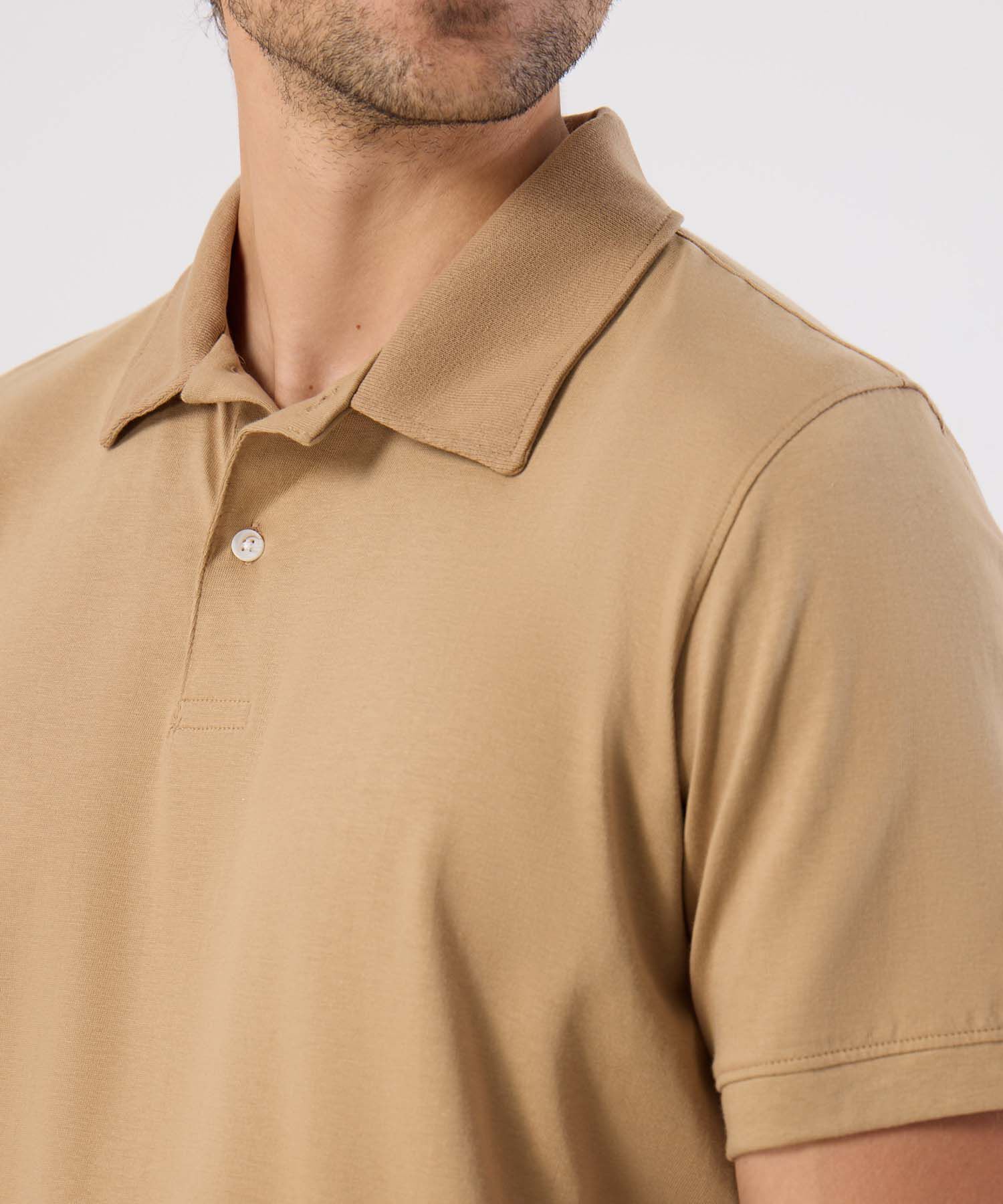 Polo Cl&aacute;sica Con Ruedo Ajustado Para Hombre