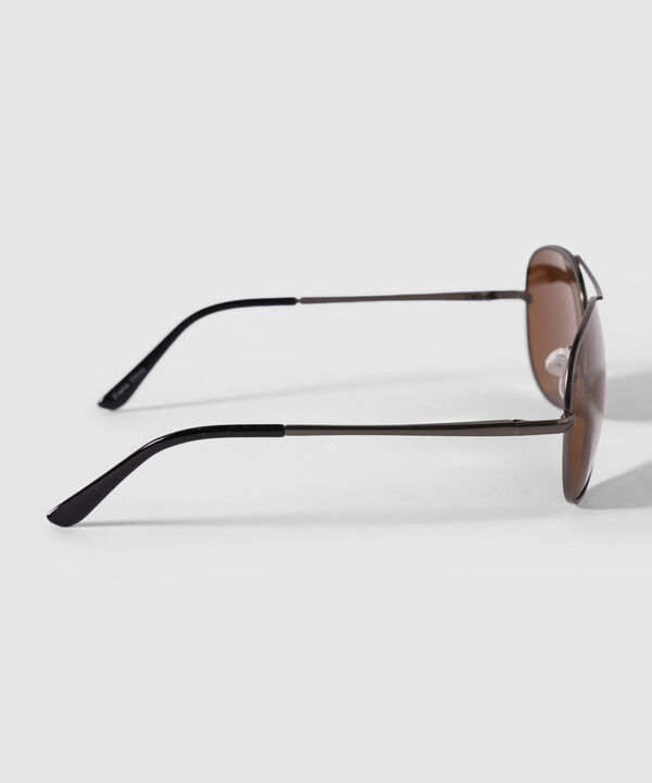 GAFAS image number null