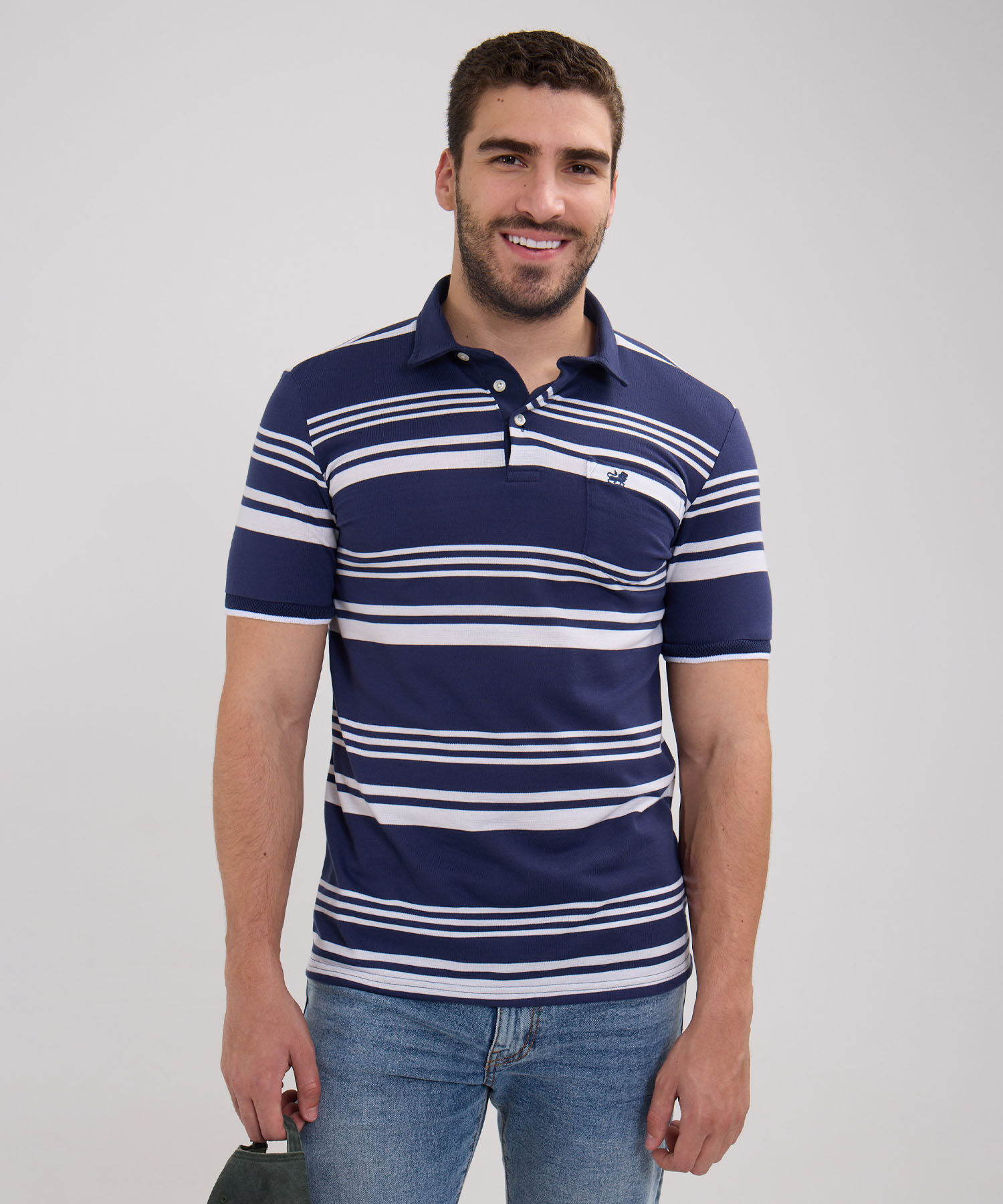Polo Estampada Cuello Y Puños Tejidos Con Bolsillo