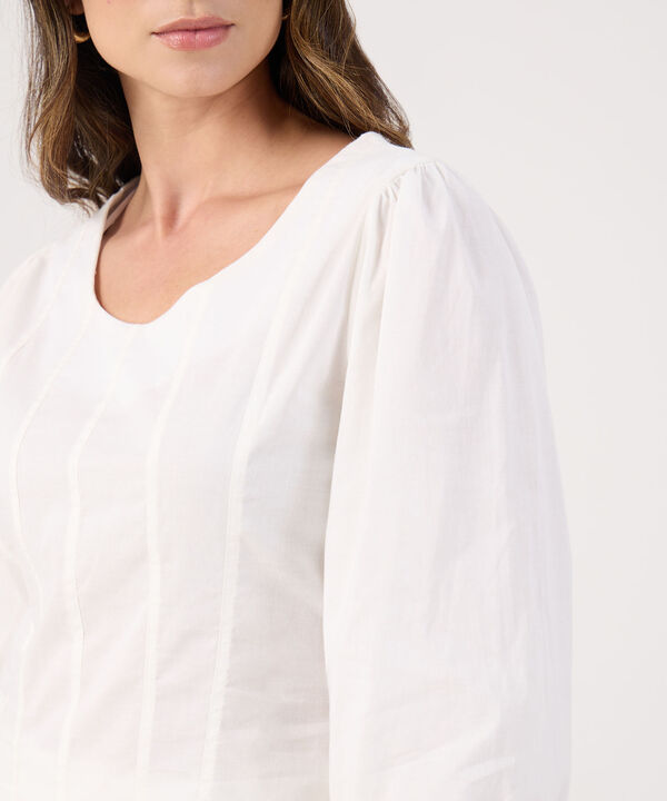 Blusa Unicolor Con Textura  image number null