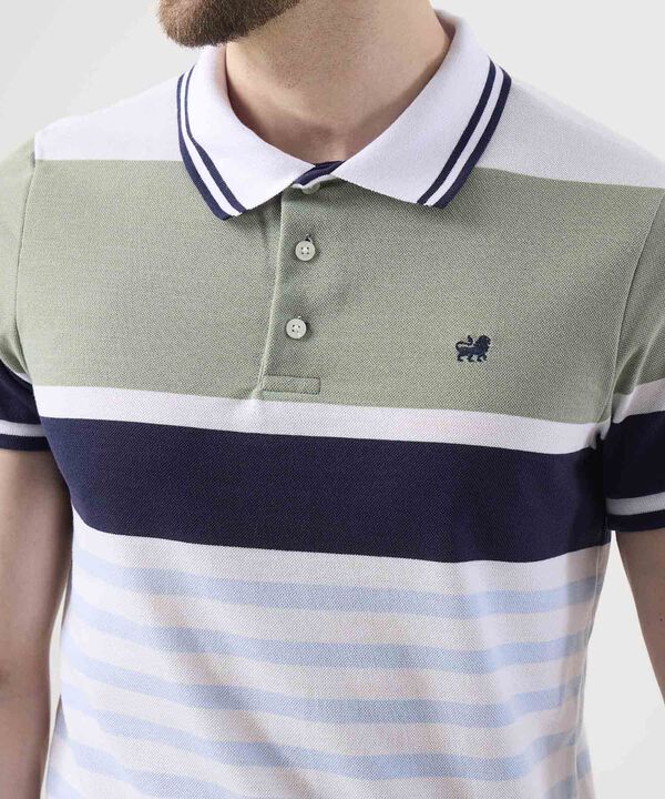 Polo Con Diseño De Bloques Y Franjas  image number null