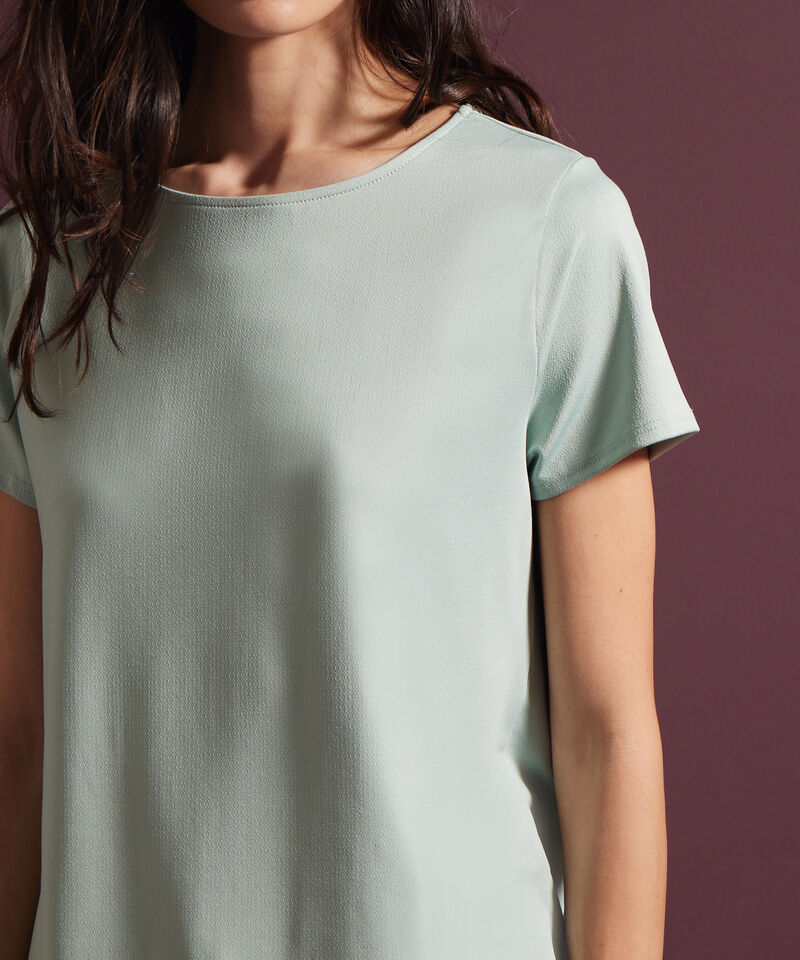 Camiseta Manga Corta Cuello Redondo Unicolor