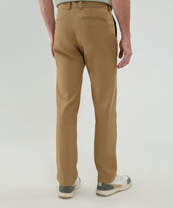 Pantalon Chino Basico Contraste image number null