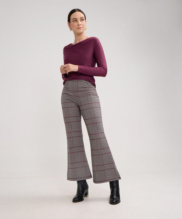 Leggins Tipo Flare Preteñido Con Ribete En Costados Y Pretina Invisible image number null
