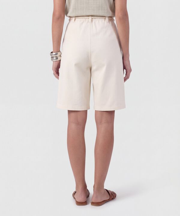 Bermuda Con Cord&oacute;n Ornamental Para Mujer