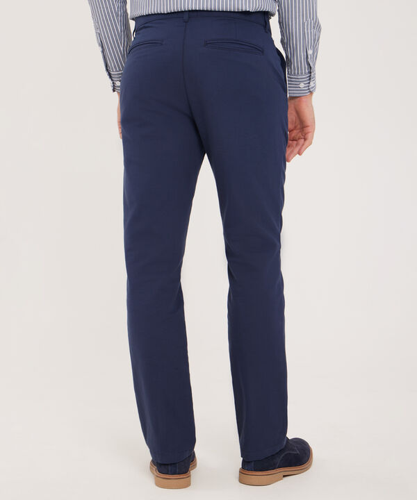 Pantalón Unicolor Clásico Con Silueta Regular Fi­T, Magia En El Caribe