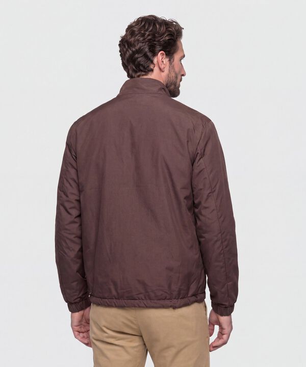 Chaqueta Doble Faz con Cuello Alto Hombre